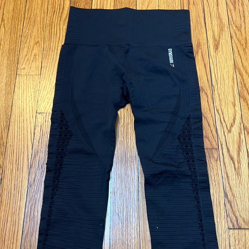Gym shark black leggings